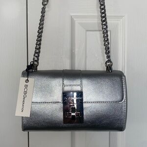 BCBG CHAIN STRAP SILVER BAG
